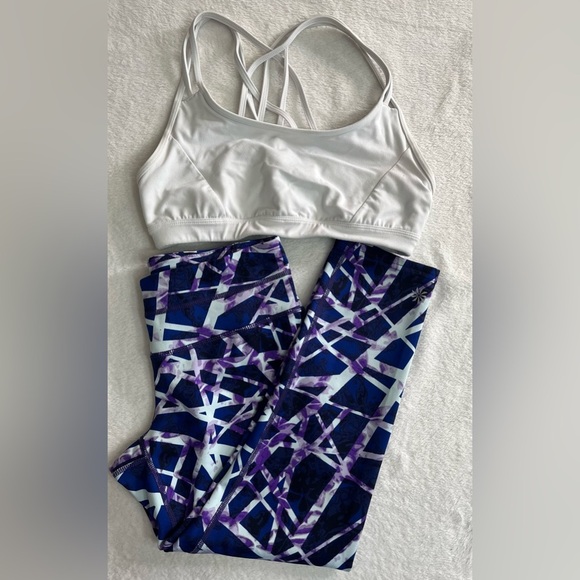 Athleta womens XS white sport bra and purple geometric Capri leggings bundle set - Picture 3 of 16